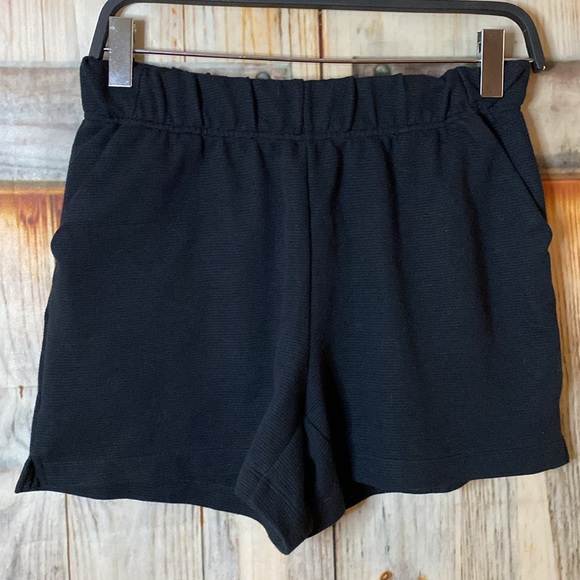 a.n.a Pants - A.N.A. NWOT Stretchy Ribbed Cotton Shorts with Pockets